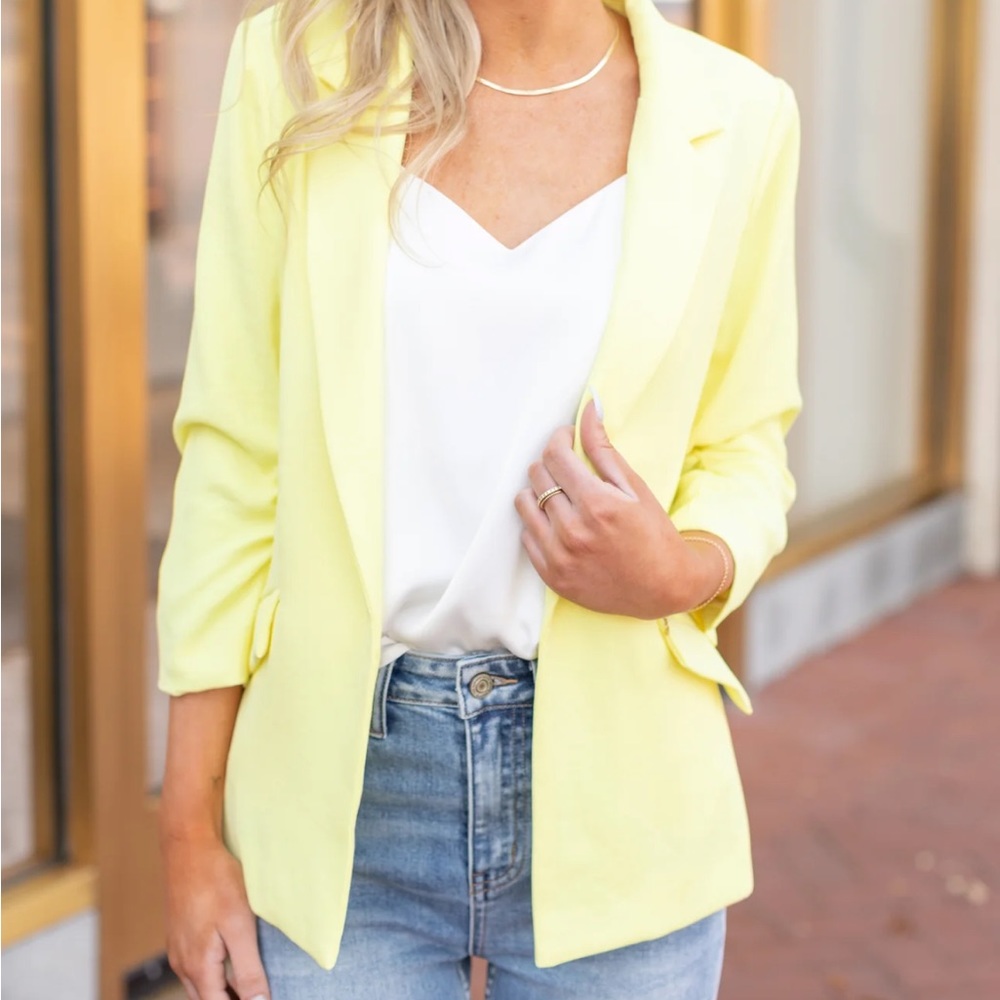 NWT Skies are Blue Astrid Blazer in Neon Yellow
